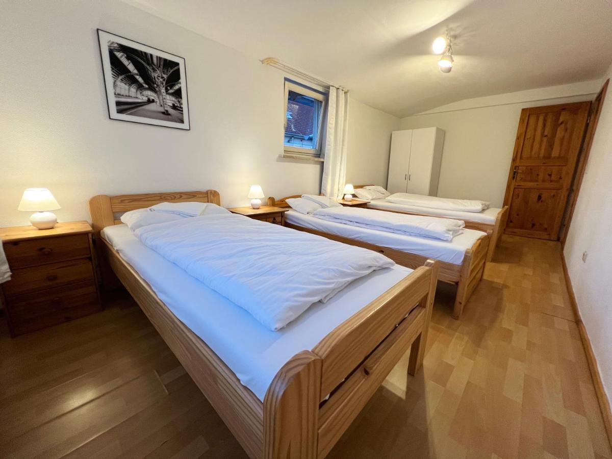 85Qm - Zentrale Lage - Parkplatz Apartment Gottingen Bagian luar foto